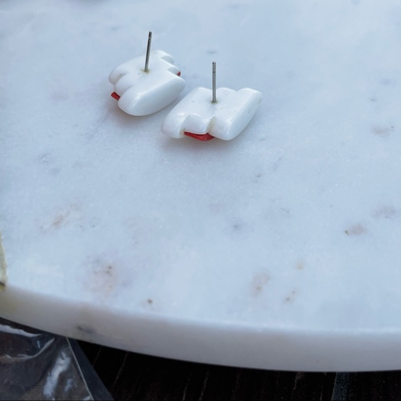 Vintage 80s 90s Earrings, plastic, geometric design, pierced ear - Picture 5 of 5